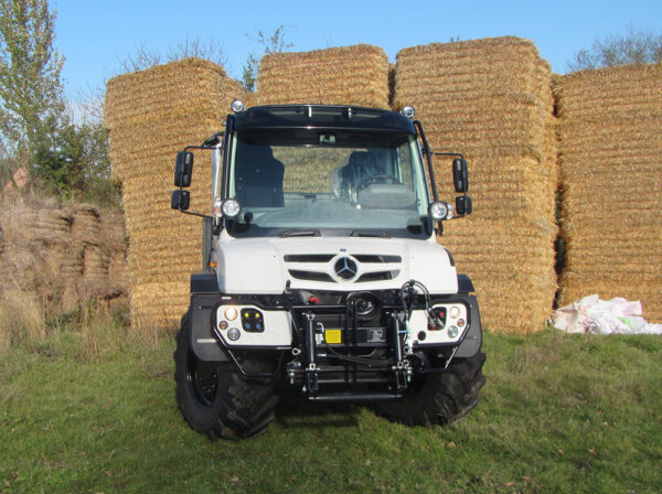 | SOLD | Unimog U530 299hp - Image 4