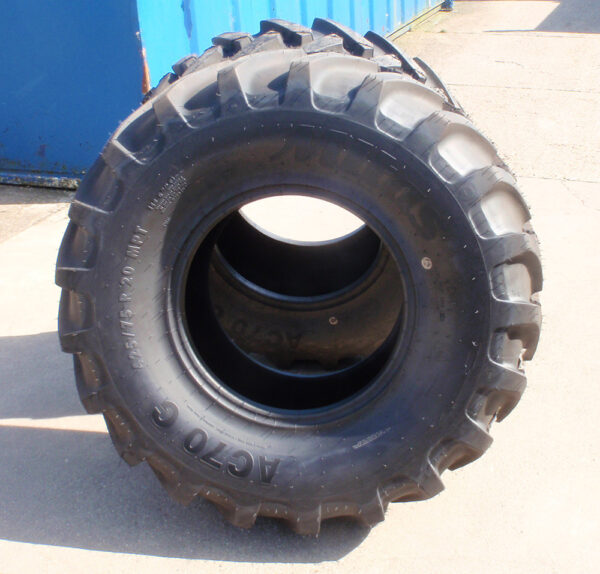 SOLD | Mitas Tyres 425/25 R20 AC70G - Image 3