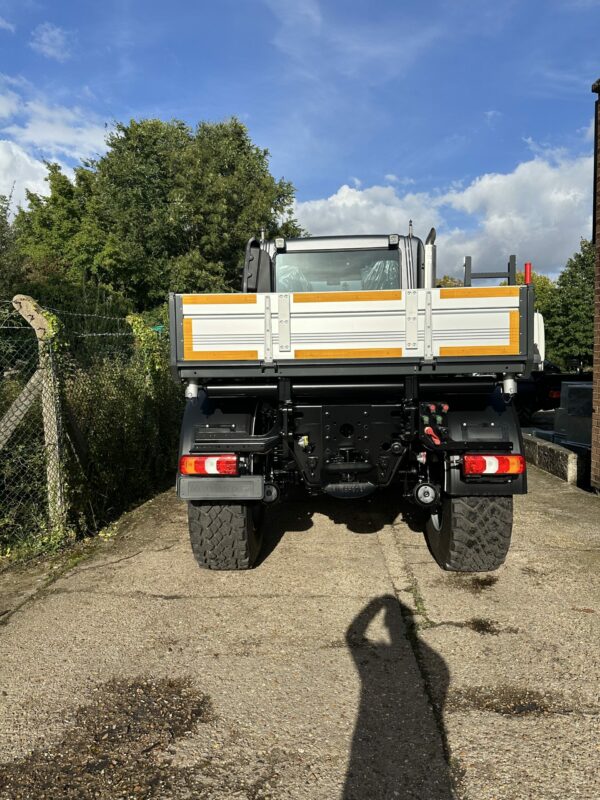 |BRAND NEW| Unimog U435 - Image 4