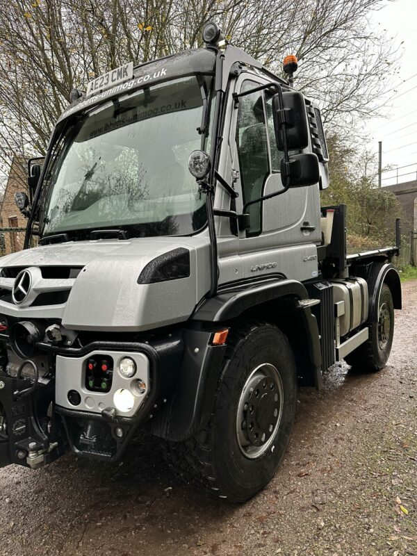 Unimog U430 Demonstrator - Image 2